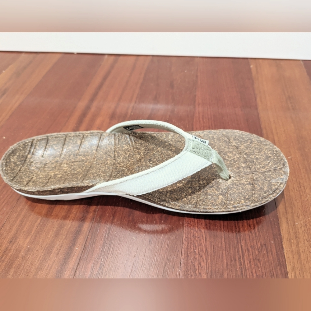 SOLE white flip flops with cork sole